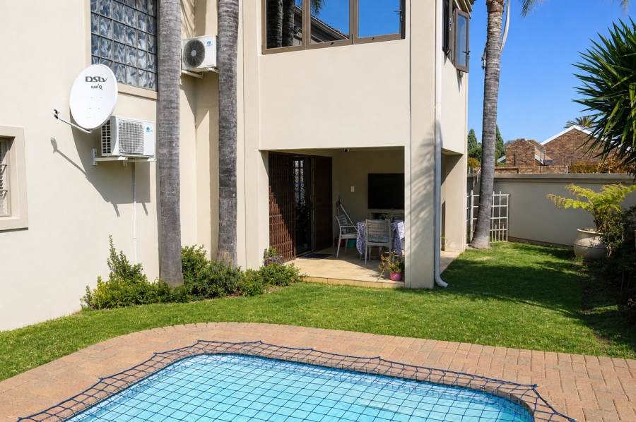 3 Bedroom Property for Sale in Flamwood North West